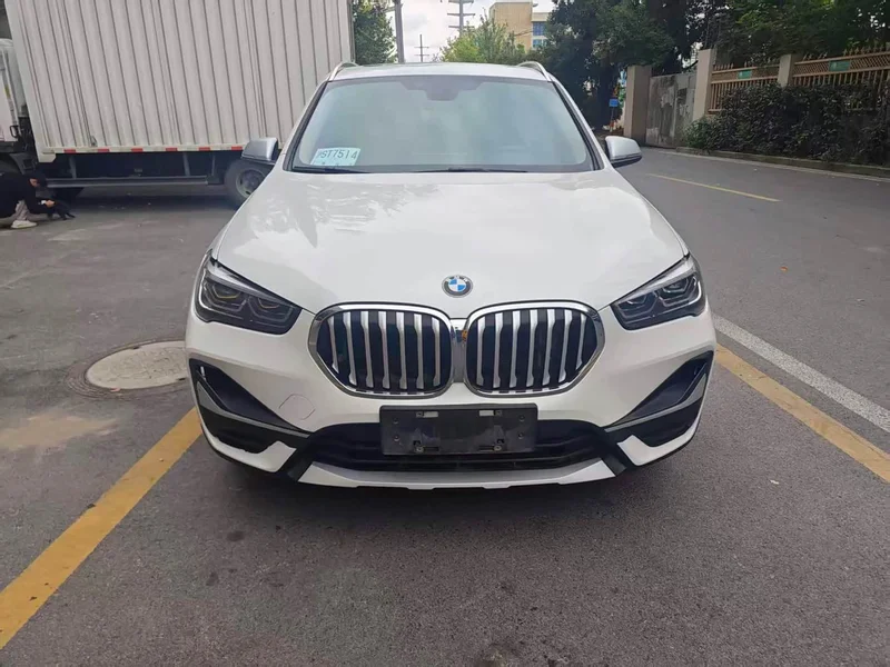 BMW X1 — фото 2