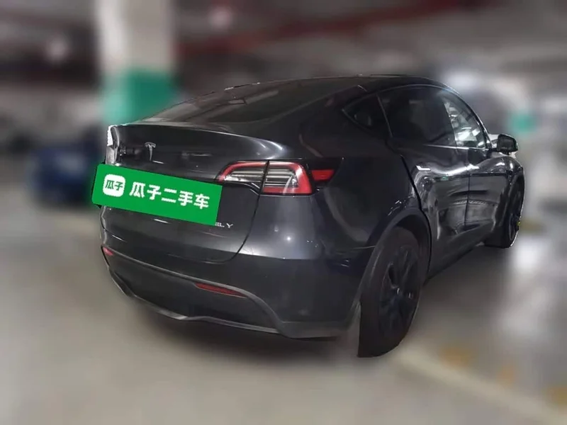 Tesla Model Y — фото 4