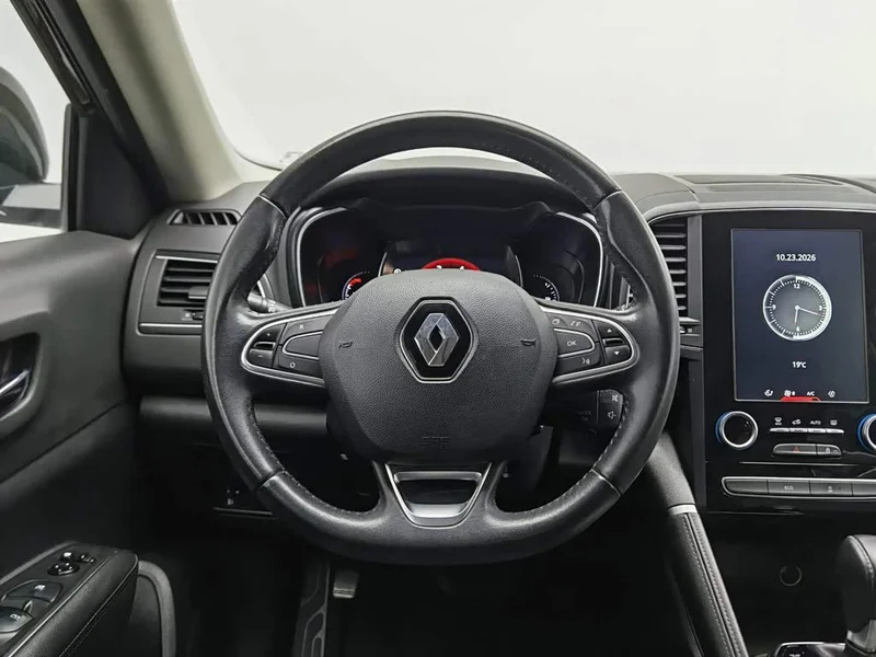 Renault Koleos — фото 11