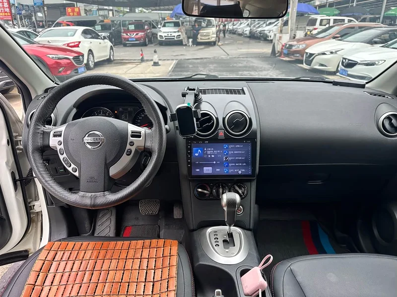 Nissan Qashqai — фото 11