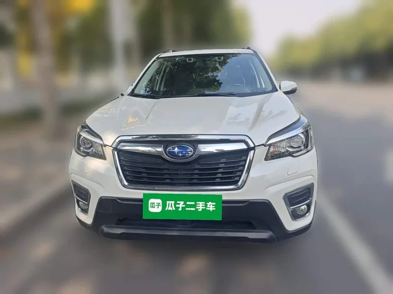 Subaru Forester — фото 2
