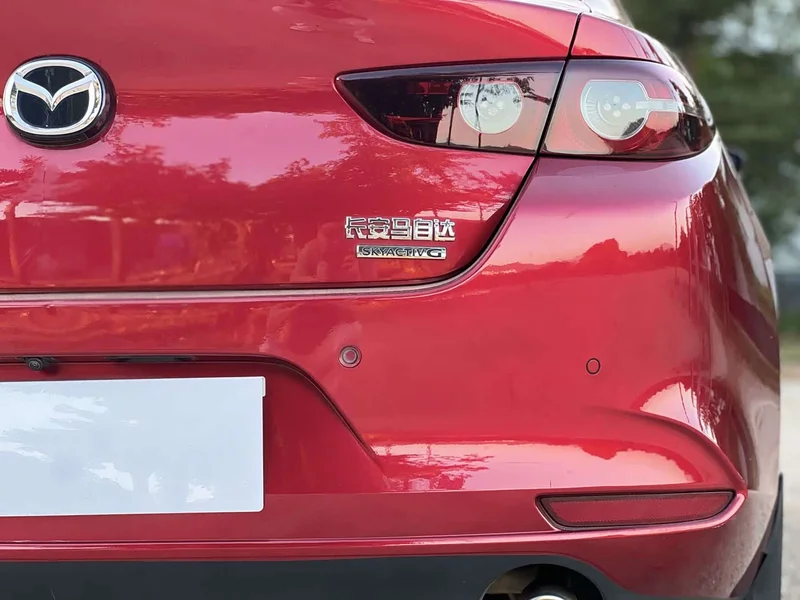 Mazda 3 Axela — фото 12