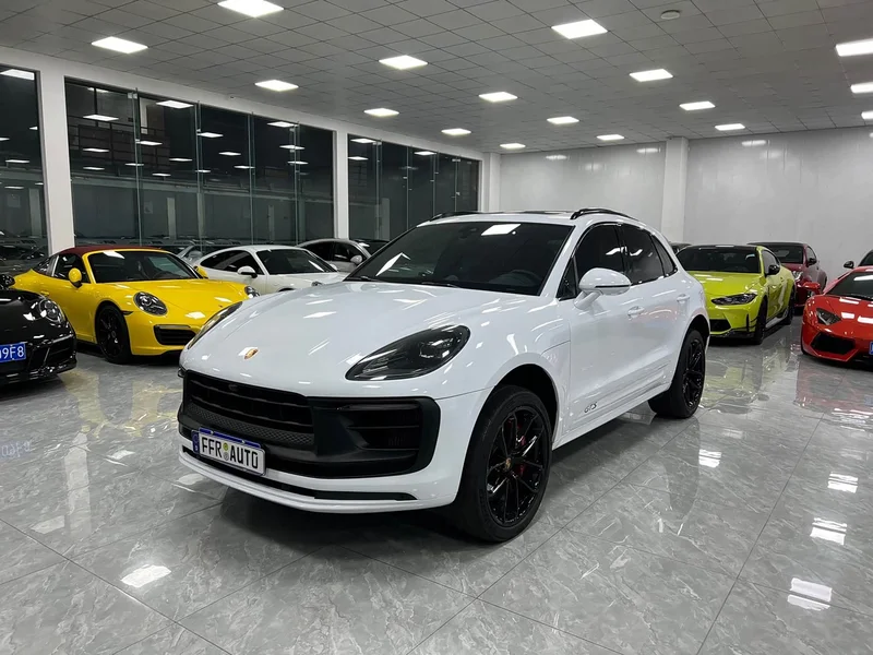Porsche Macan — фото 1