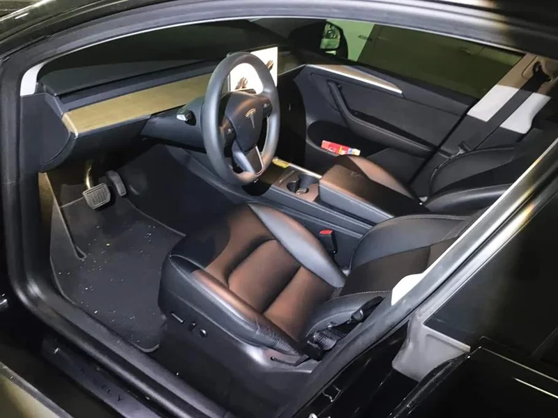 Tesla Model Y — фото 9