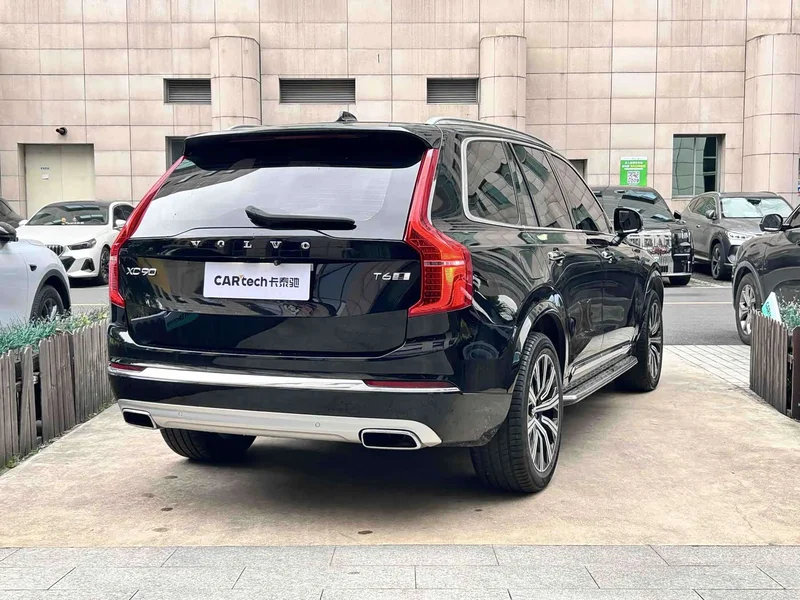 Volvo XC90 — фото 3
