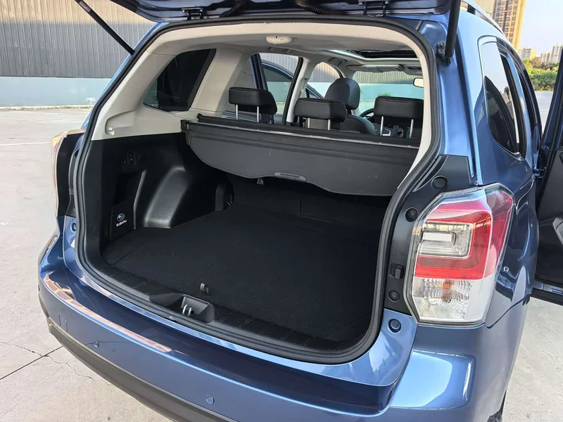 Subaru Forester — фото 8