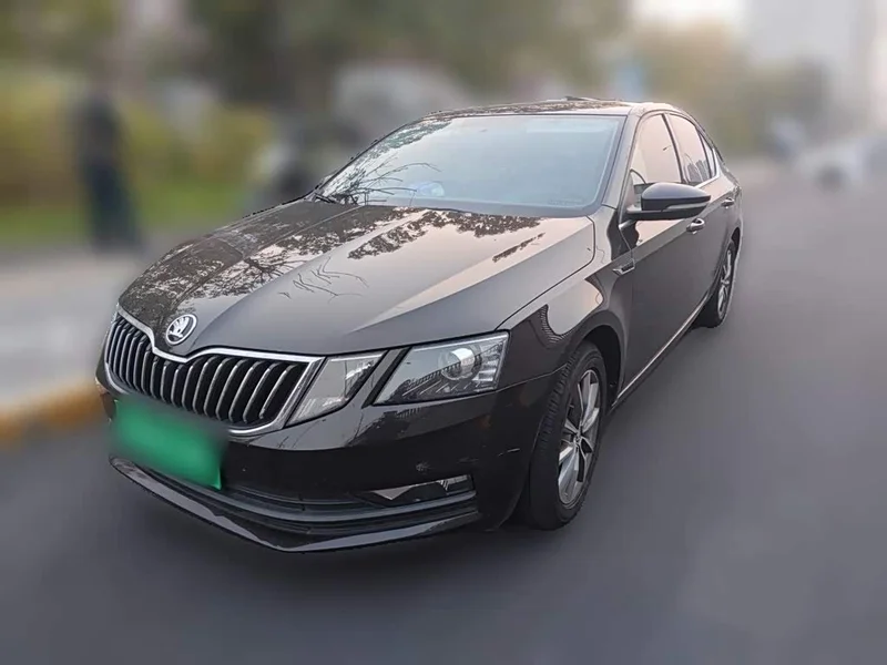 Volkswagen Octavia — фото 1