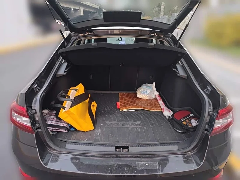 Volkswagen Octavia — фото 15