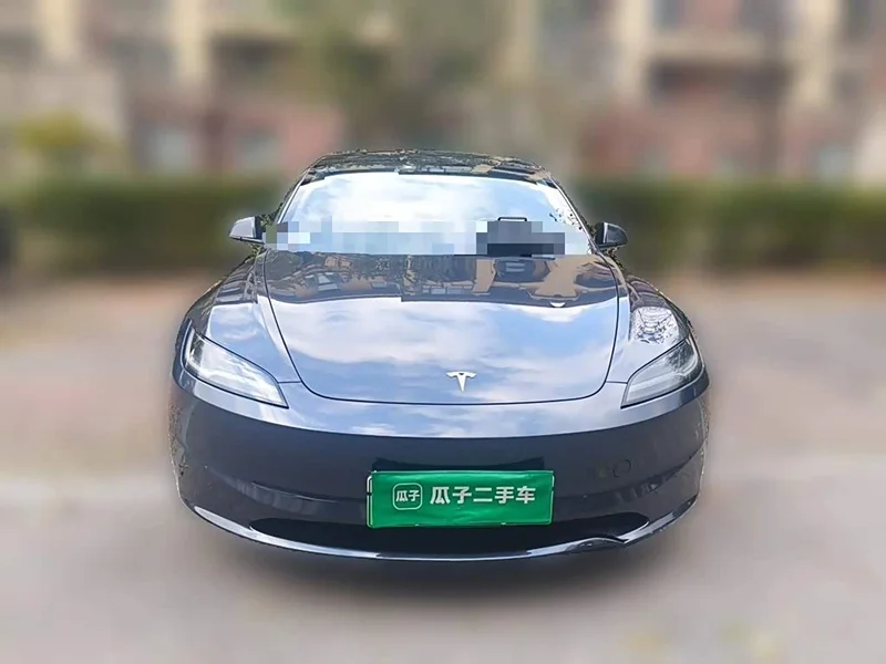 Tesla Model 3 — фото 2