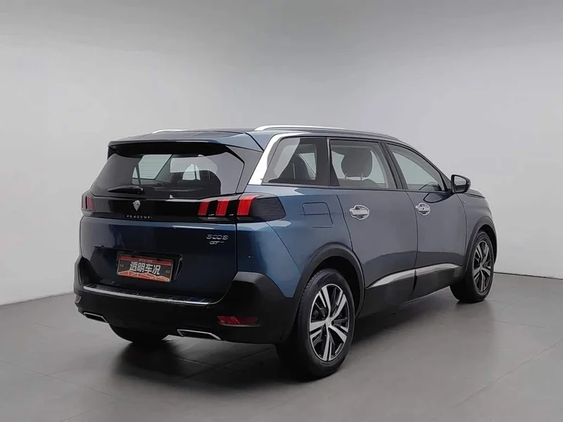 Peugeot 5008 — фото 2
