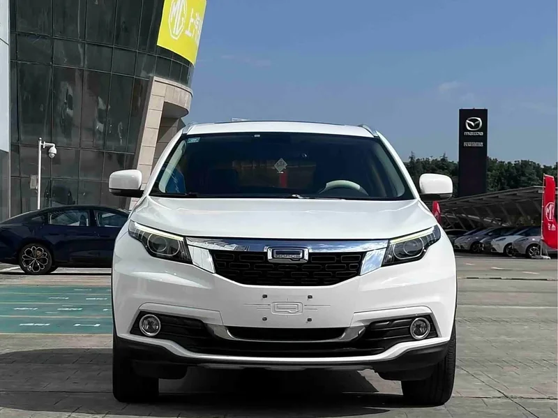 Qoros 5 — фото 2