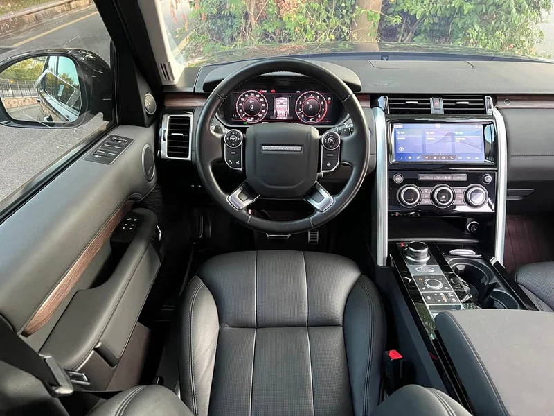 Land Rover Discovery — фото 15