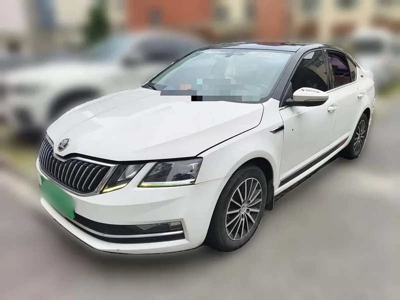 Volkswagen Octavia — фото 1
