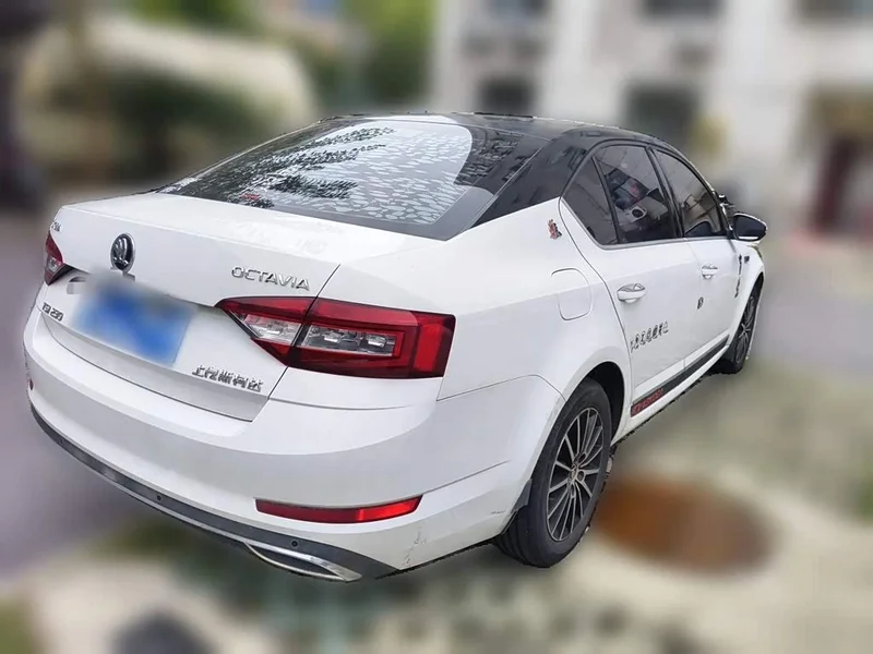 Volkswagen Octavia — фото 4