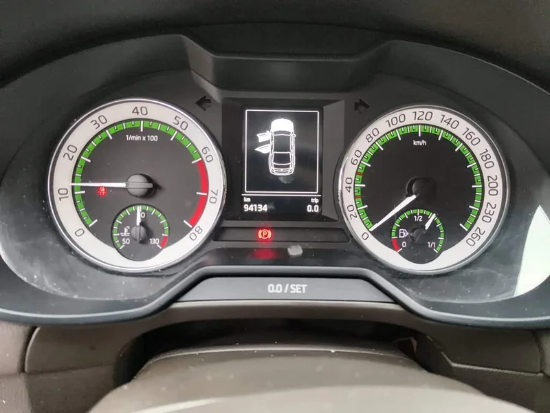 Volkswagen Octavia — фото 7