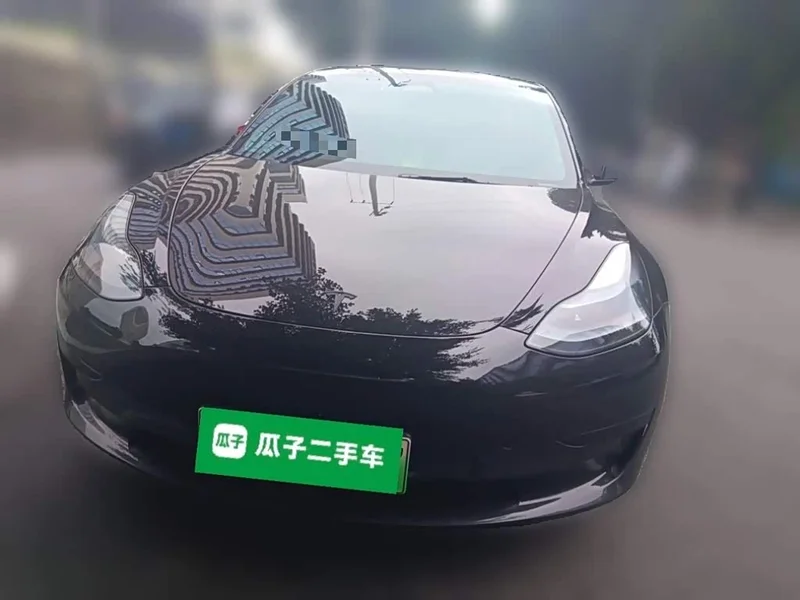 Tesla Model 3 — фото 2