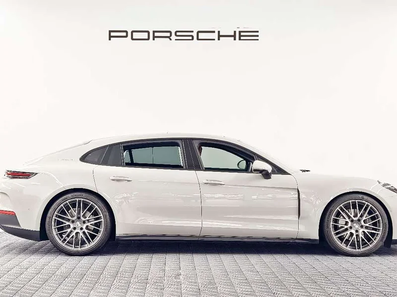 Porsche Panamera — фото 8