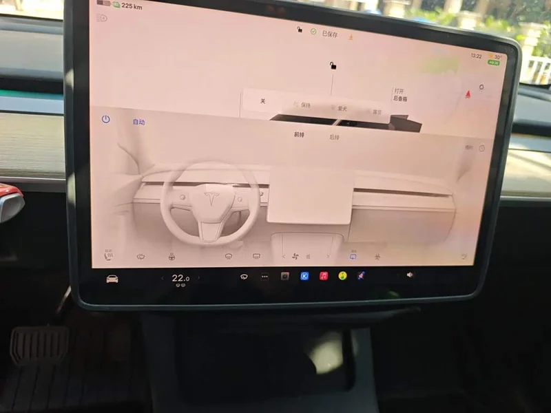Tesla Model Y — фото 14