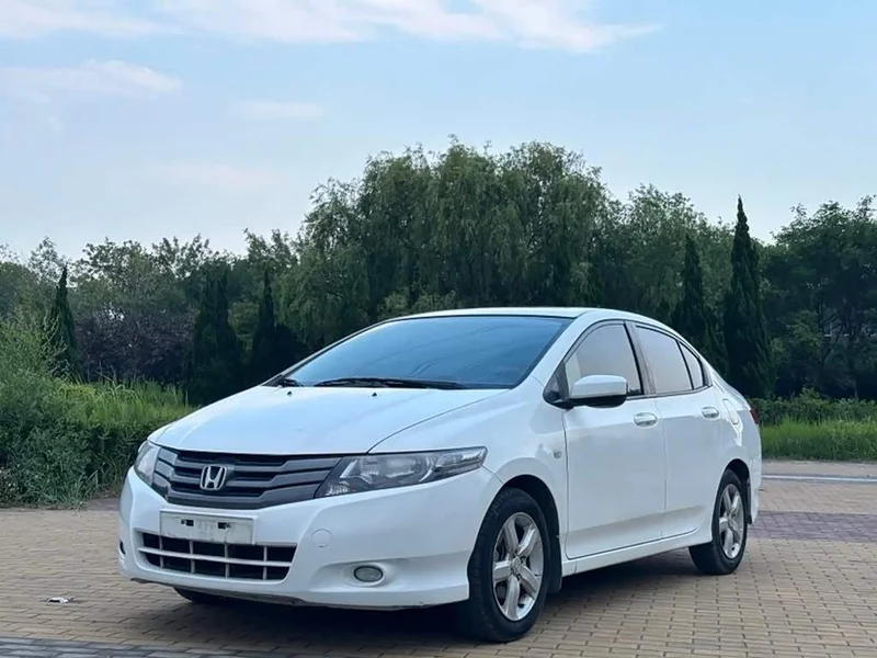 Honda City Classic — фото 1