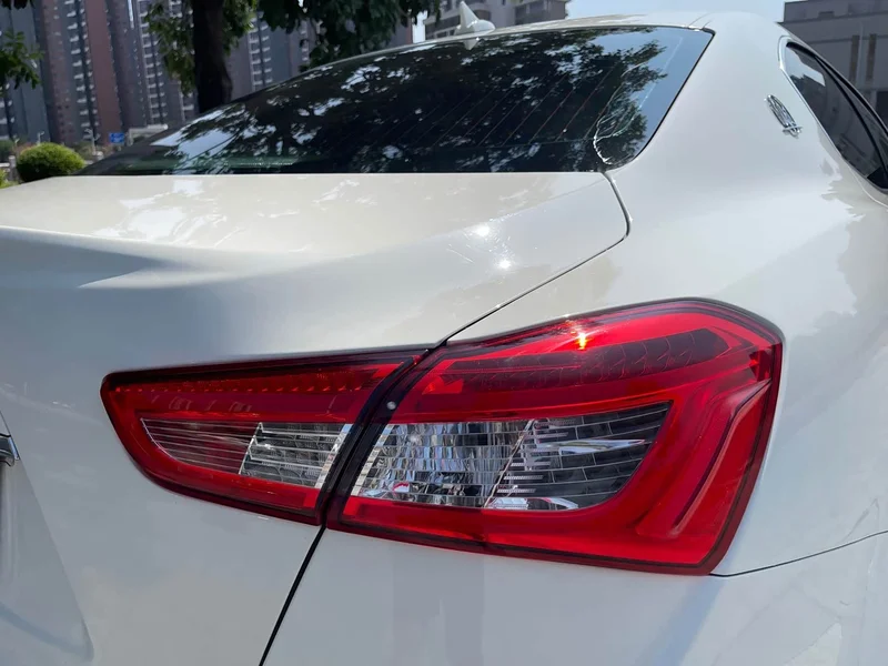 Maserati Ghibli — фото 21