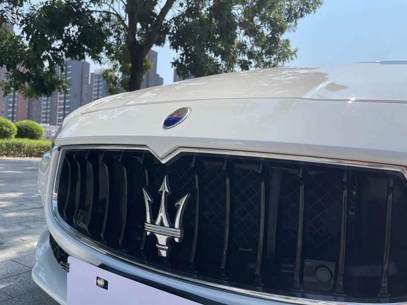 Maserati Ghibli — фото 25
