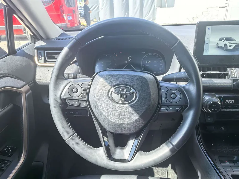 Toyota Wildlander — фото 10