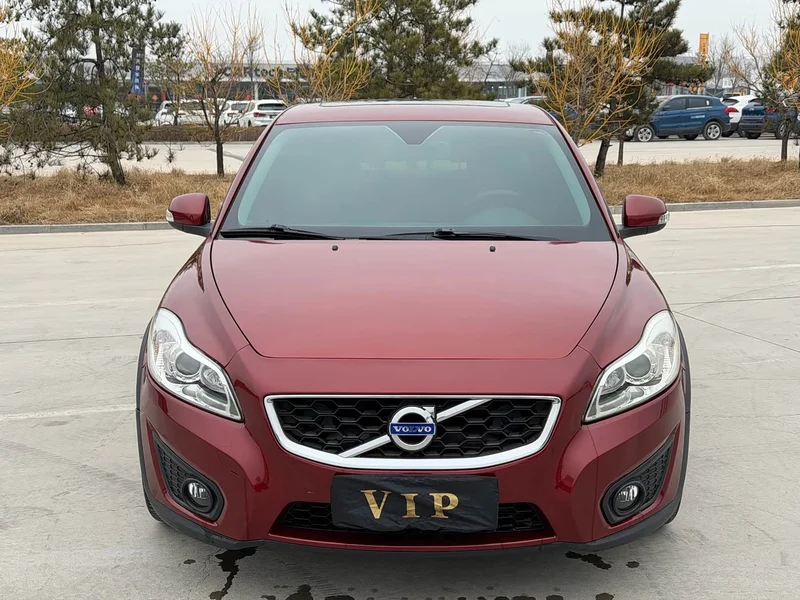 Volvo C30 — фото 2