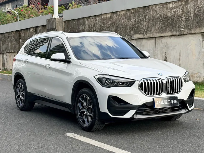 BMW X1 — фото 2