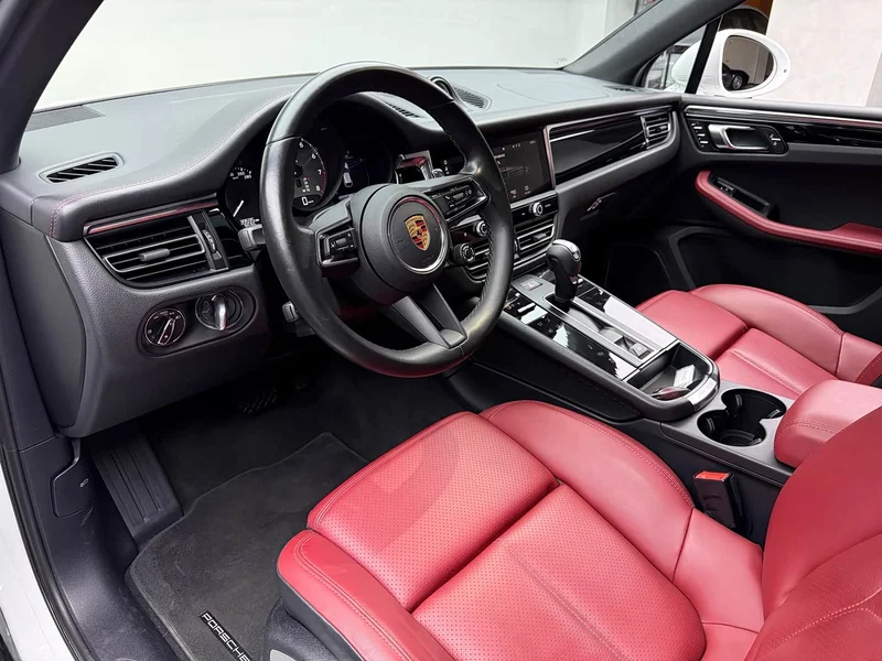 Porsche Macan — фото 10