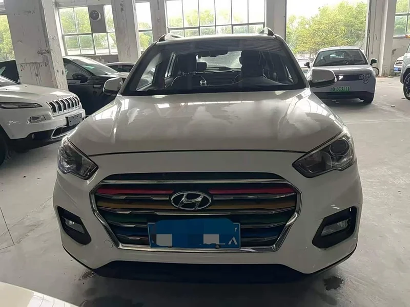 Hyundai ix35 — фото 2