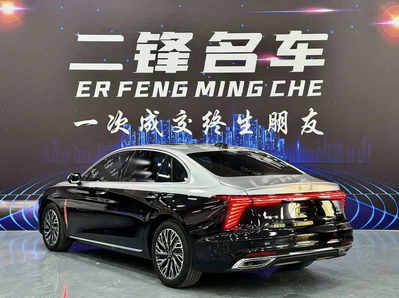 Hongqi H5 — фото 6