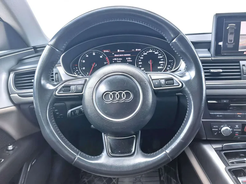 Audi A7 — фото 13