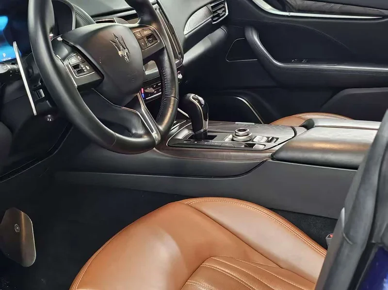 Maserati Levante — фото 7