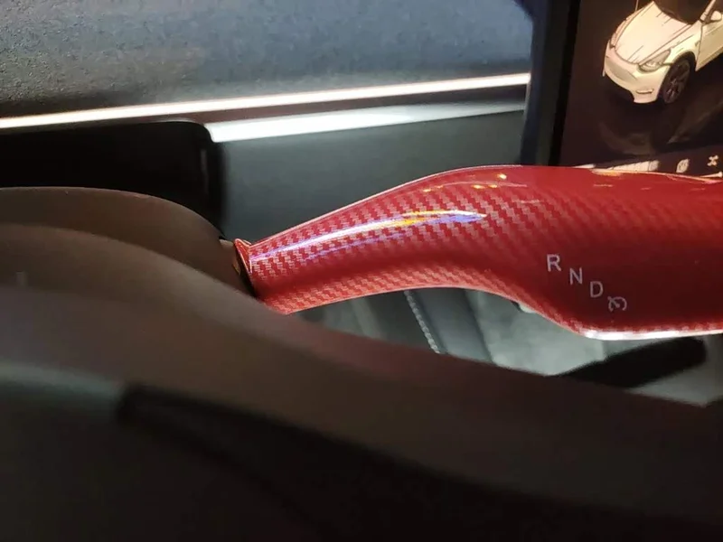 Tesla Model Y — фото 15