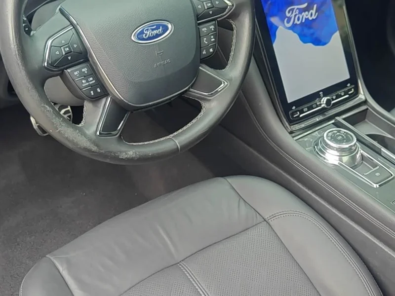Ford Taurus — фото 15