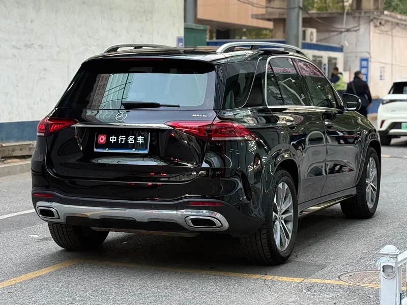 Mercedes-Benz GLE-Class — фото 24
