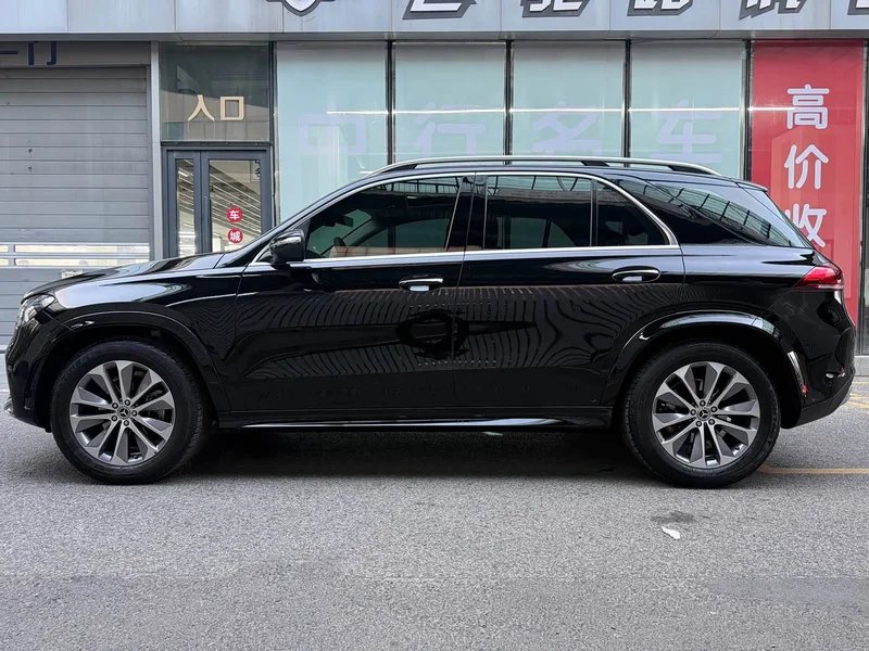 Mercedes-Benz GLE-Class — фото 4