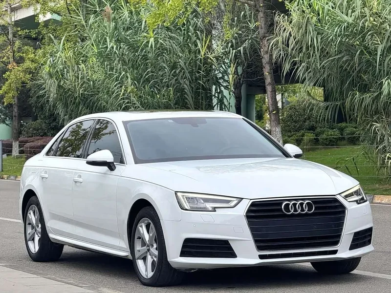 Audi A4L — фото 3