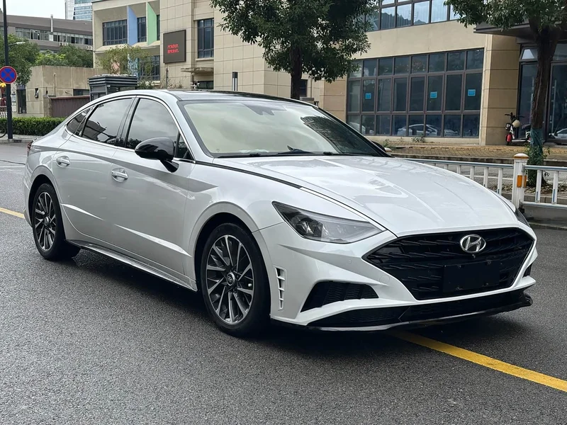 Hyundai Sonata — фото 3