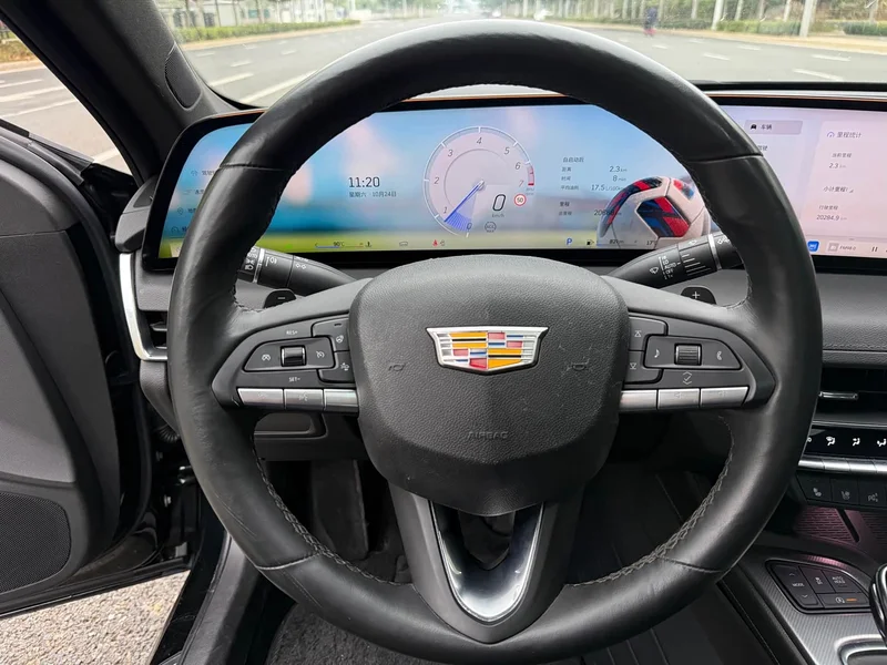 Cadillac CT5 — фото 6