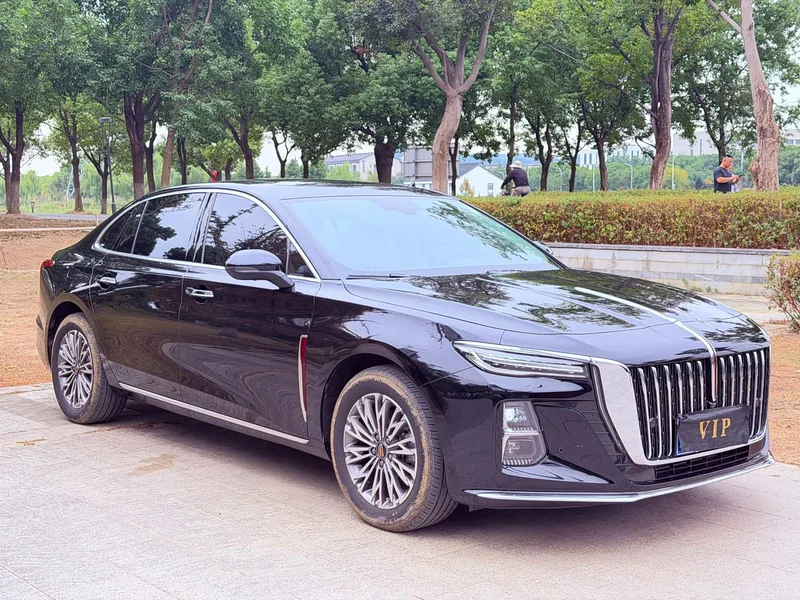 Hongqi H5 — фото 3