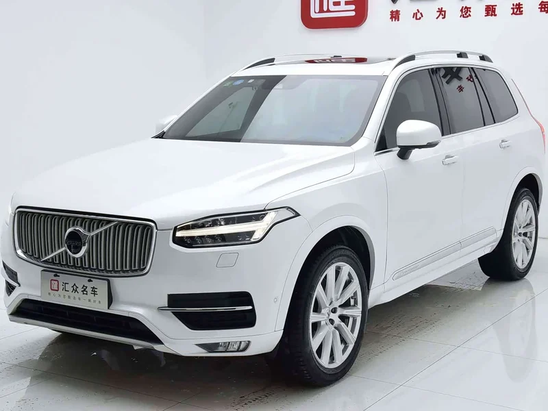 Volvo XC90 — фото 4