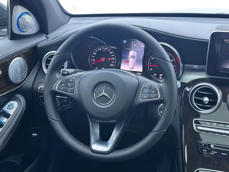 Mercedes-Benz GLC — фото 19