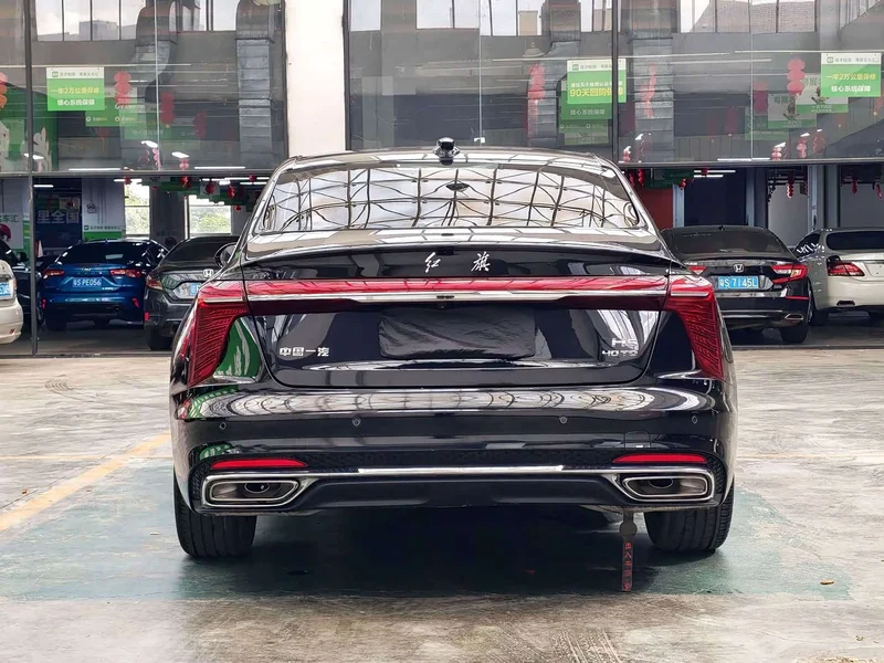 Hongqi H5 — фото 16