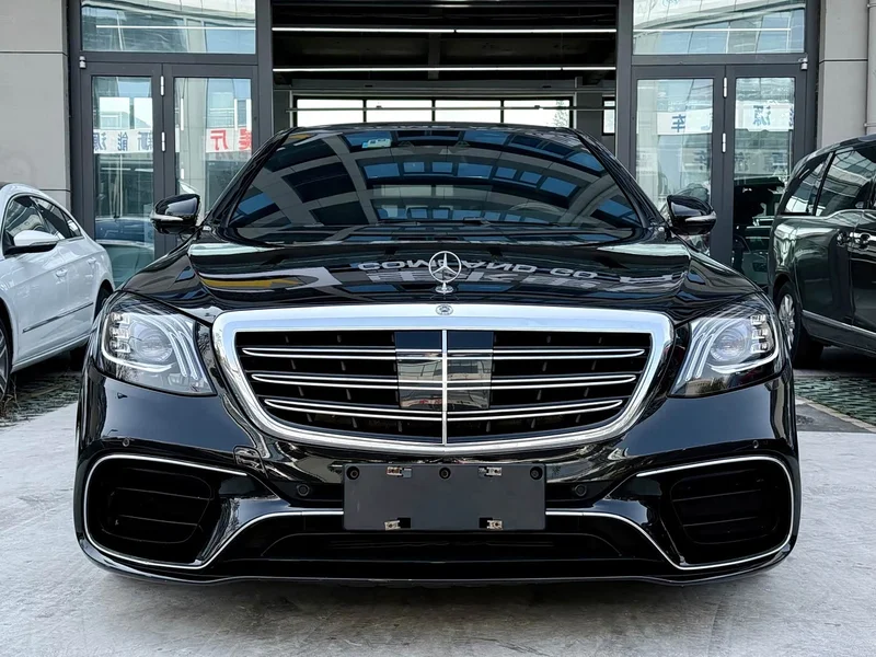 Mercedes-Benz S-Class — фото 1
