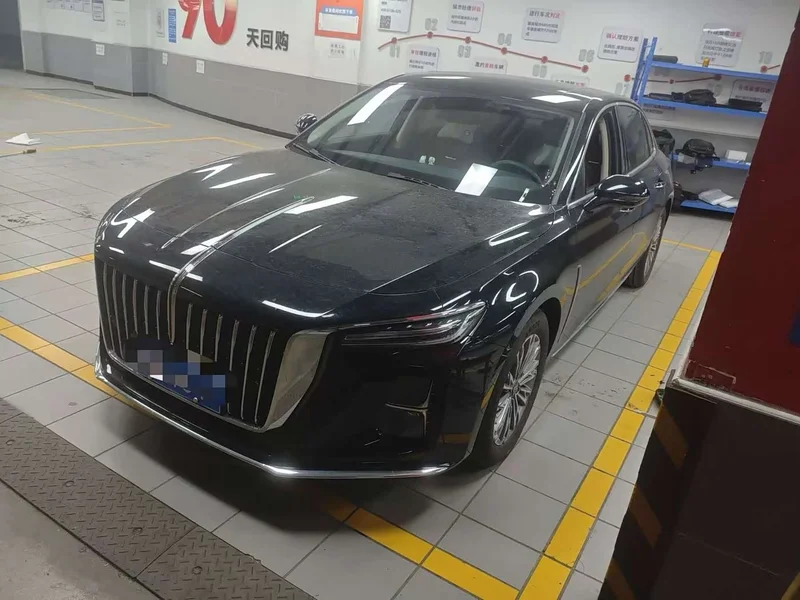 Hongqi H5 — фото 1