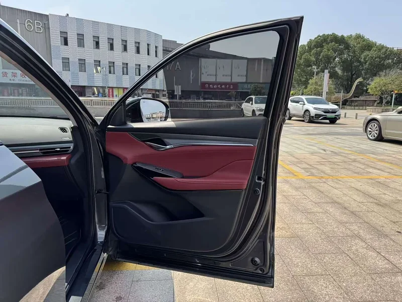 Changan CS75PLUS — фото 28