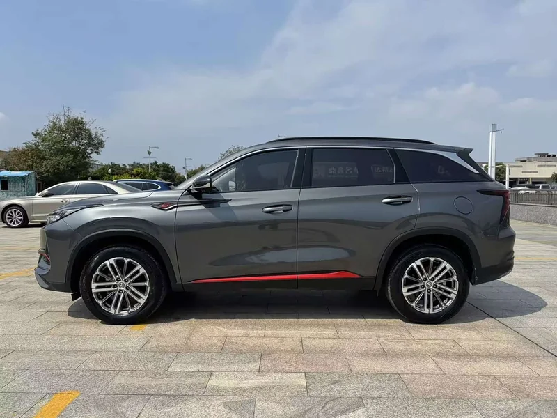 Changan CS75PLUS — фото 4