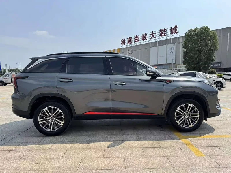 Changan CS75PLUS — фото 8