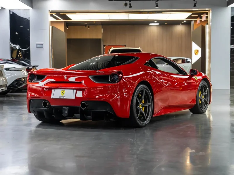 Ferrari 488 — фото 6